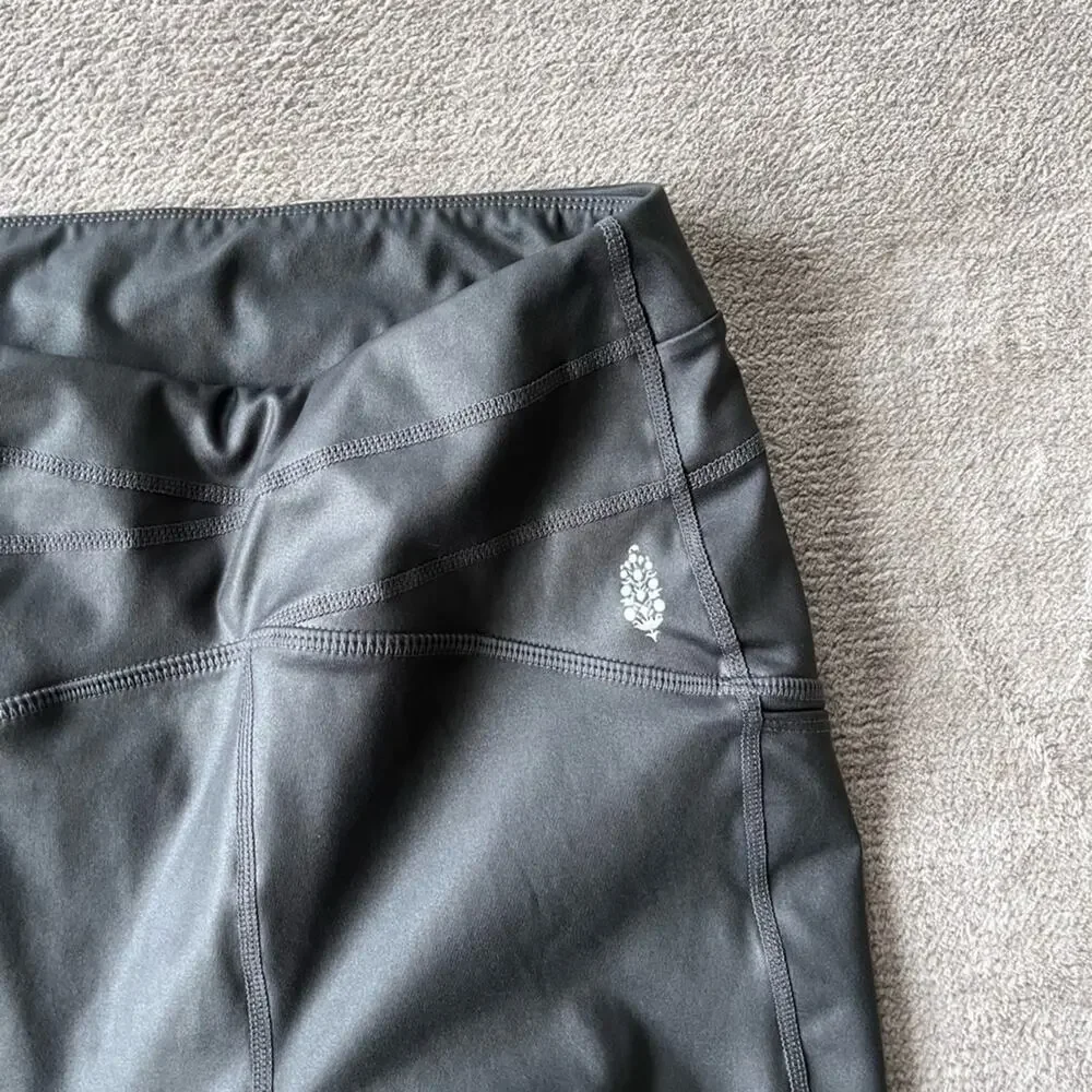 Metallic Grey Free People Movement Leggings Size S